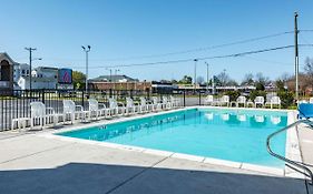 Motel 6-Portsmouth, Va